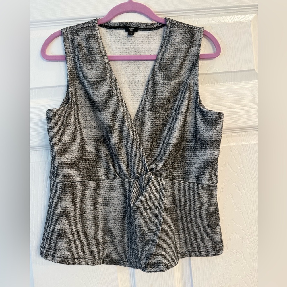J. Crew 365 Black & White Surplice Knit Tank Top Size medium